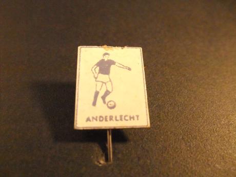 Royal Sporting Club Anderlecht Belgische voetbalclub ( paars-wit als clubkleuren)